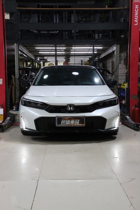 SWA 2025-2026 11.5th Gen Honda Civic LED Front Bumper Fog Daytime Running Lamp Flash LED Turn Signal Feature
