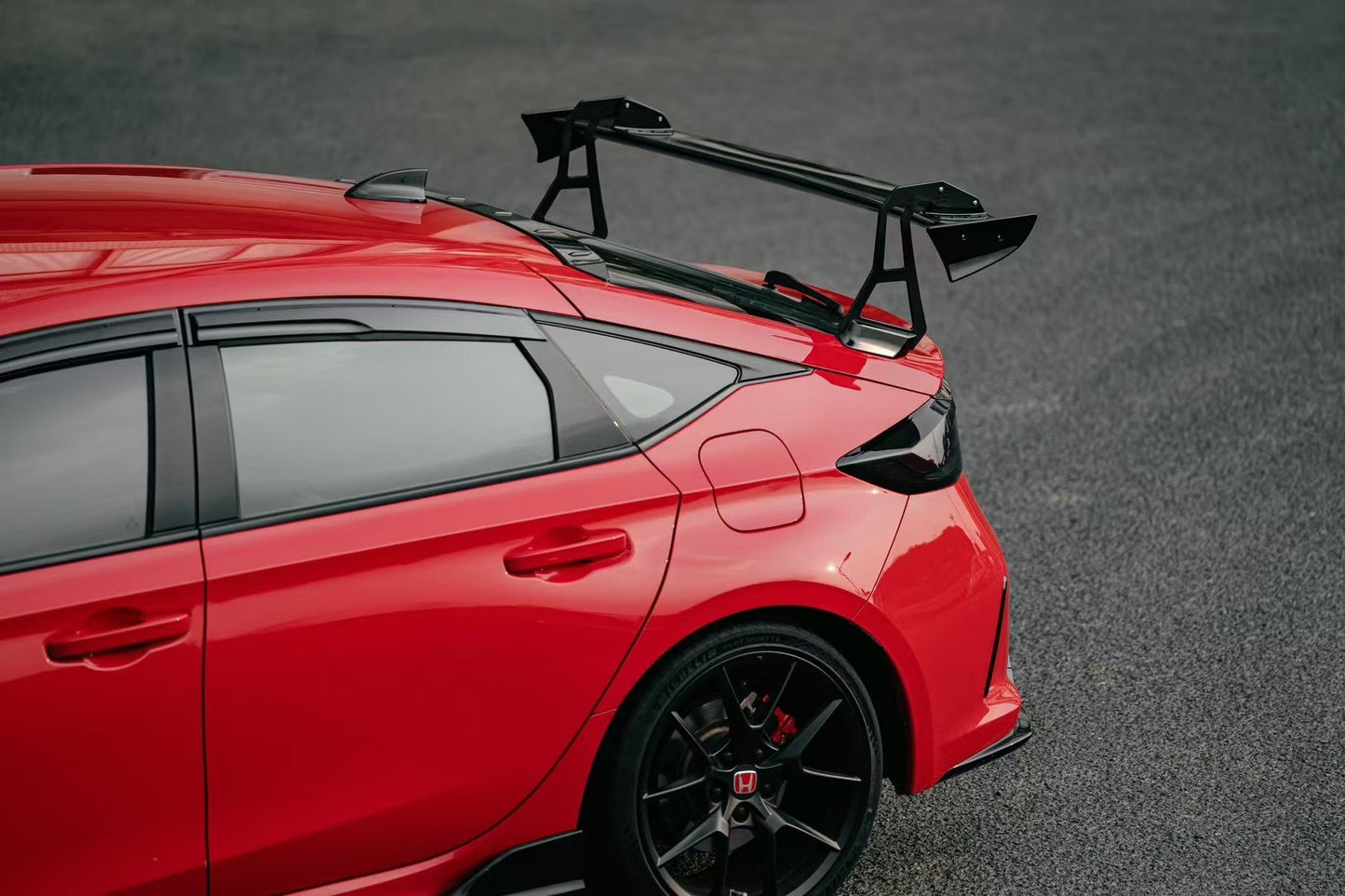 
                  
                    SWA 2023-2026 Honda 11TH GEN  FL5 FL1 FL2 Type-R Spoon Style Trunk Wing Spoiler with Beams(Stands) (Plastic Version) with Gloss black painted
                  
                